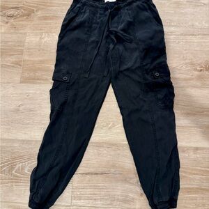 Bella Dahl Dark Cargo Pants